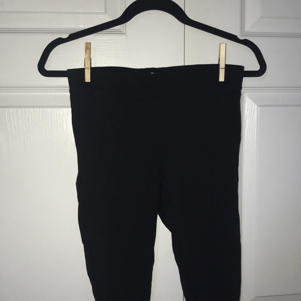 black leggings